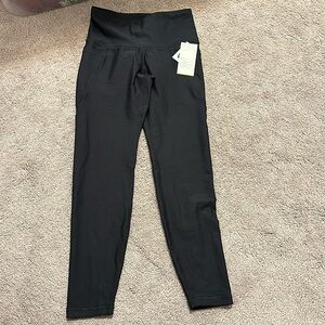 Old navy active “elevate legging”. Small petite. 7/8 ankle high rise in black.